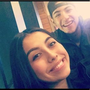 Meet your Posher, Lenora